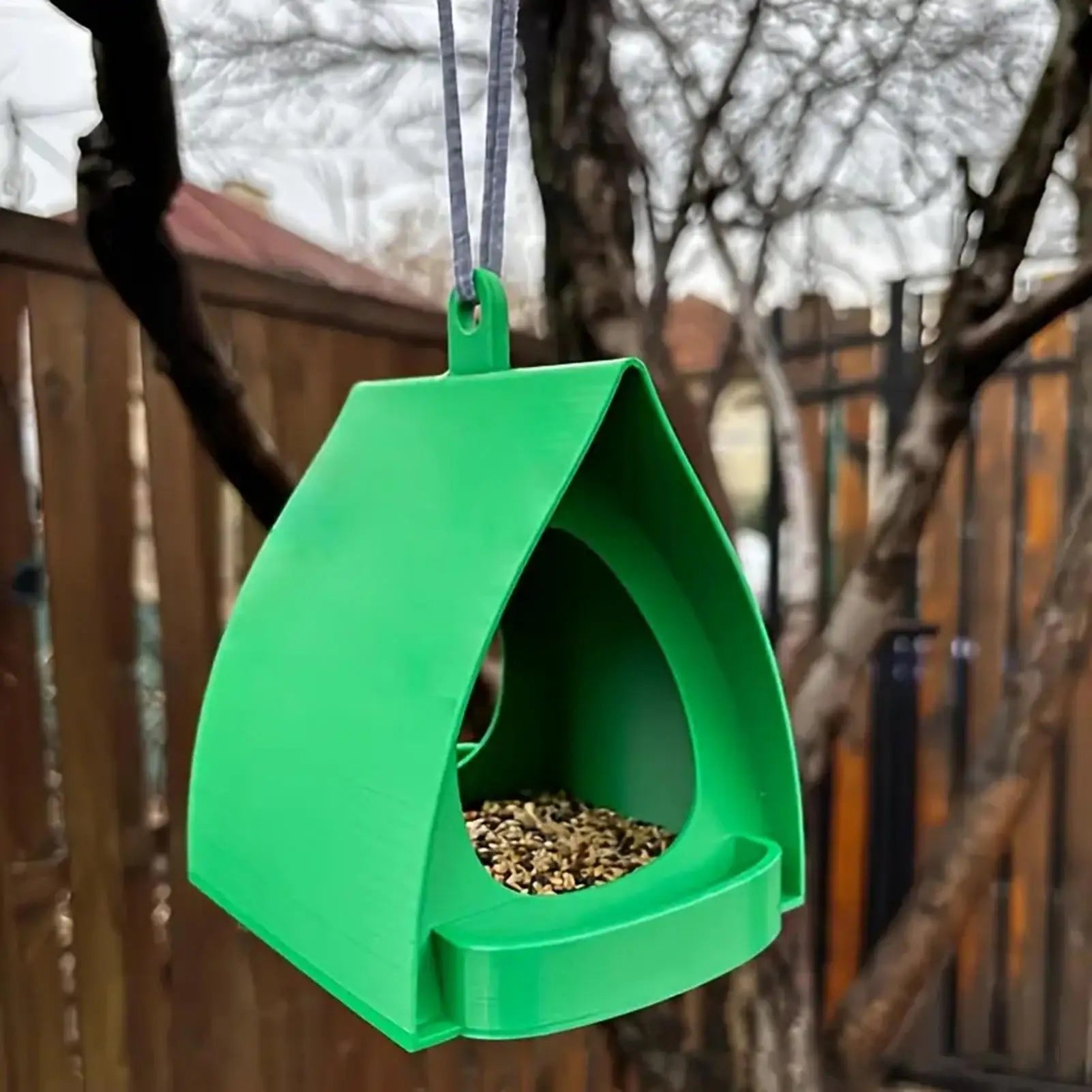 House Bird Feeder Open Design Decorative Hanger Hut Shape Hangable